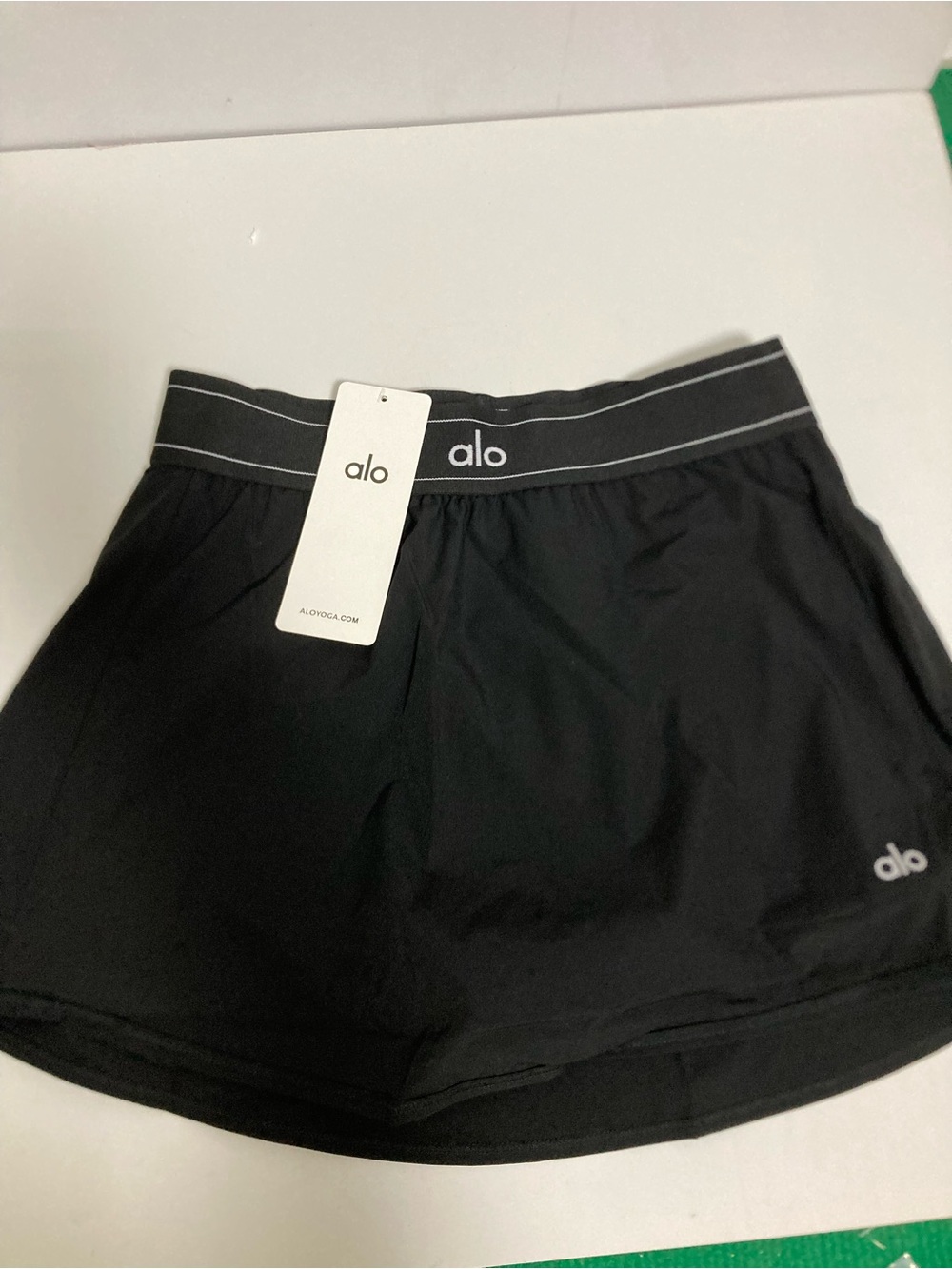 ALO Yoga Black Women's Athletic Skort